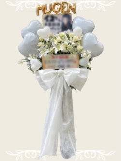 ¥23,100(税込)<br>
¥3300 内リボン代<br>
バルーン・イラストプレート持ち込み